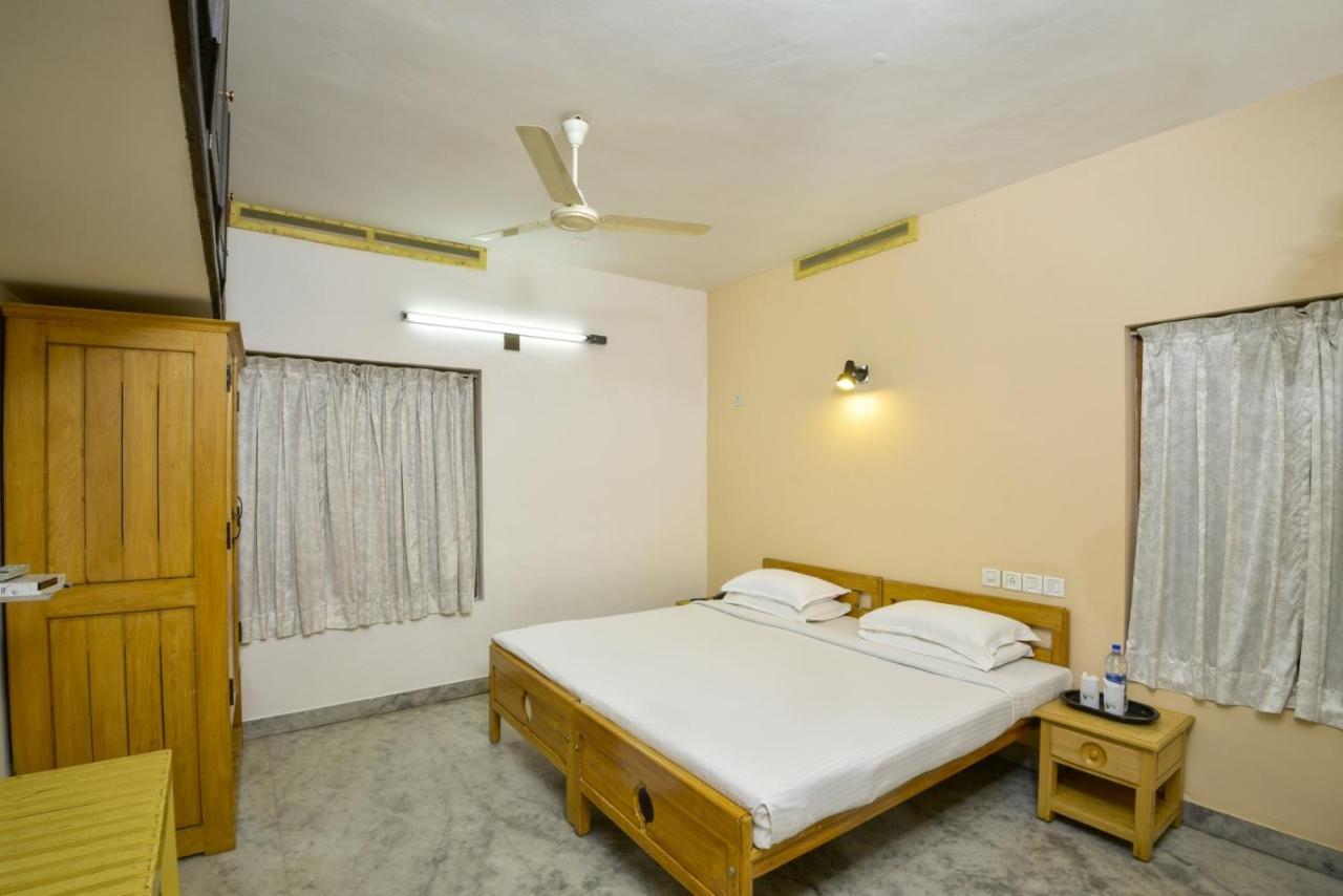 Hotel Treetop Thekkady Esterno foto