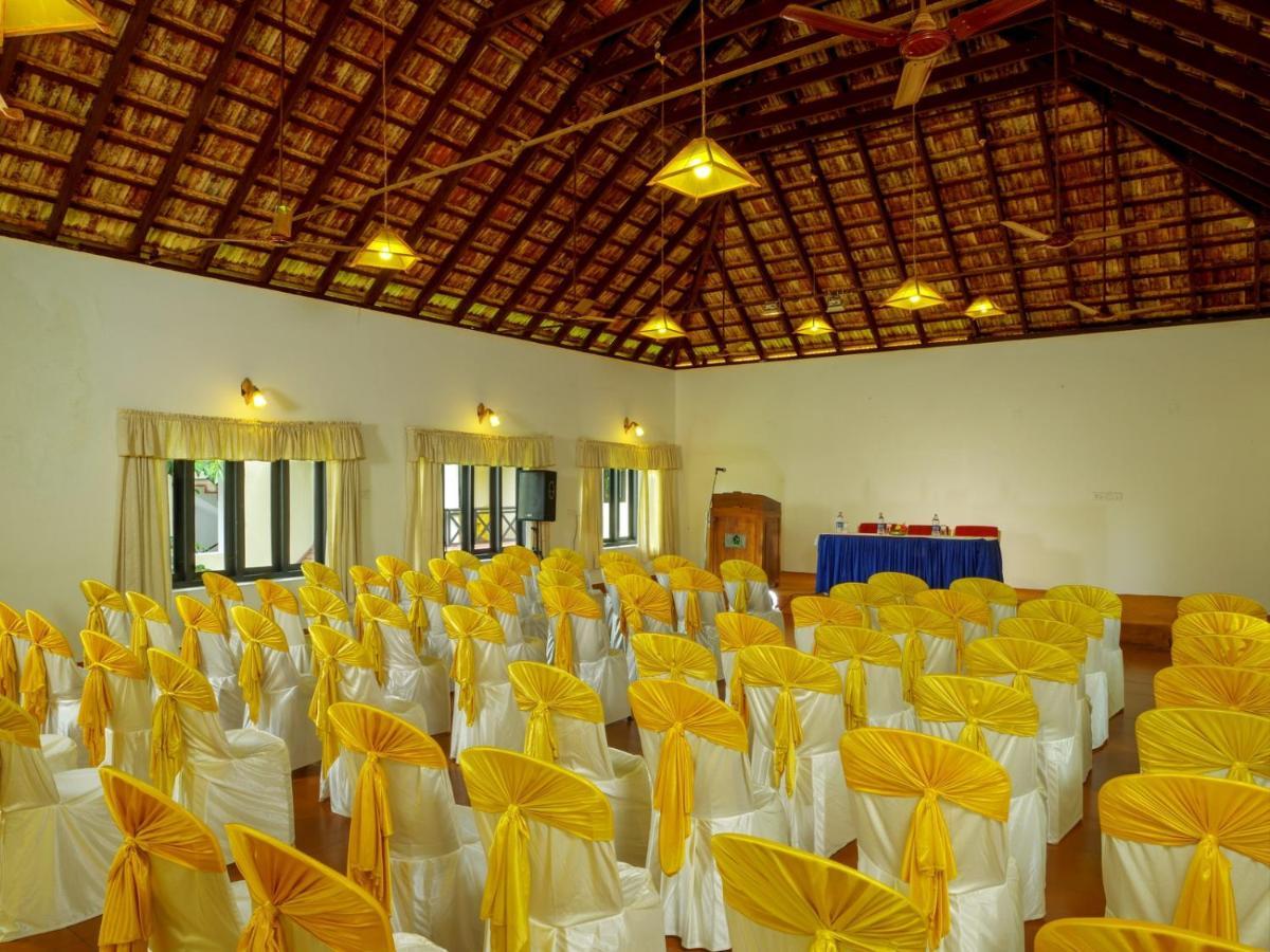 Hotel Treetop Thekkady Esterno foto