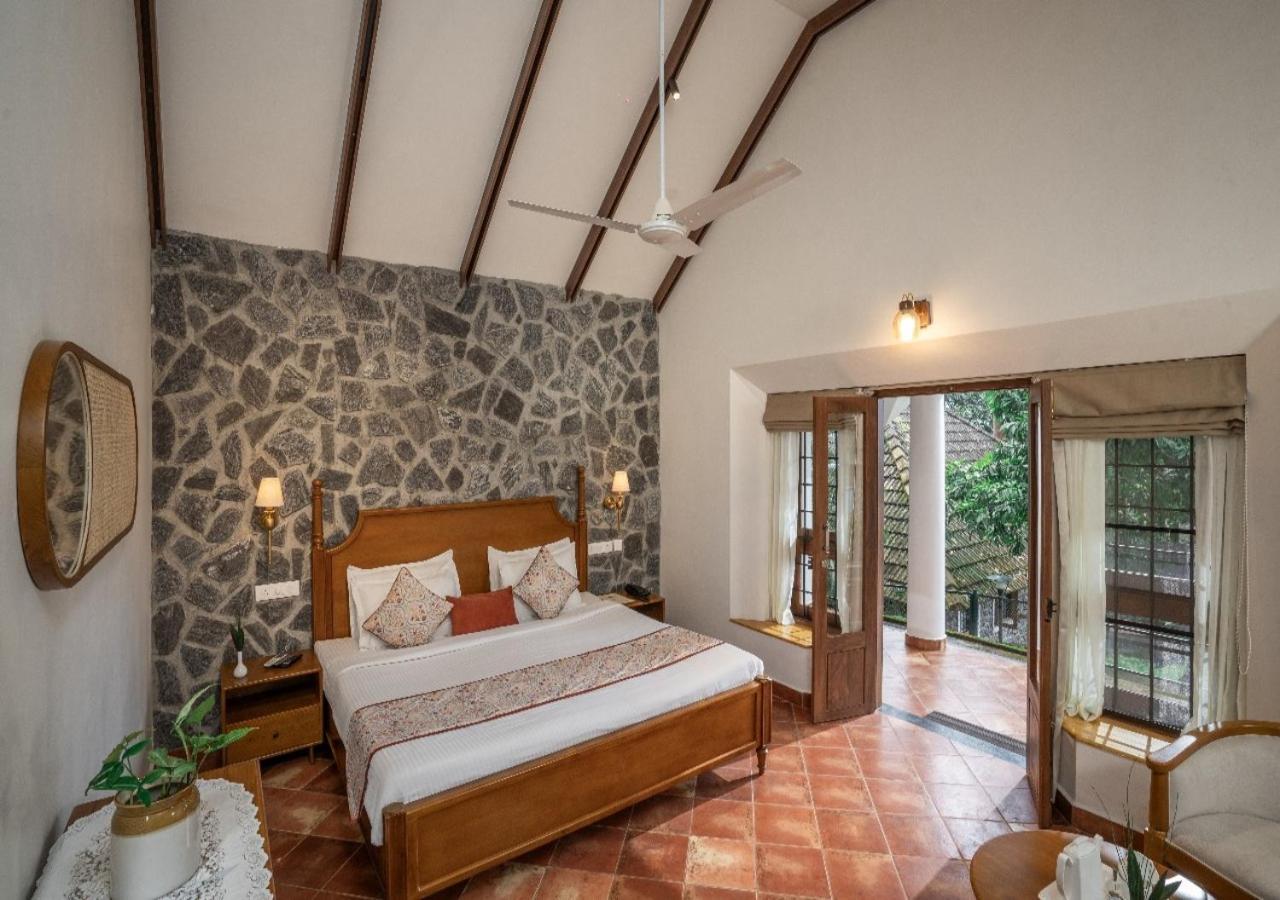 Hotel Treetop Thekkady Esterno foto
